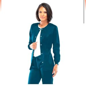 Cherokee Luxe scrub jacket Caribbean blue